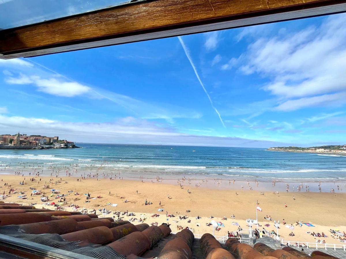 Ático primera línea Playa de San Lorenzo Gijón Esterno foto